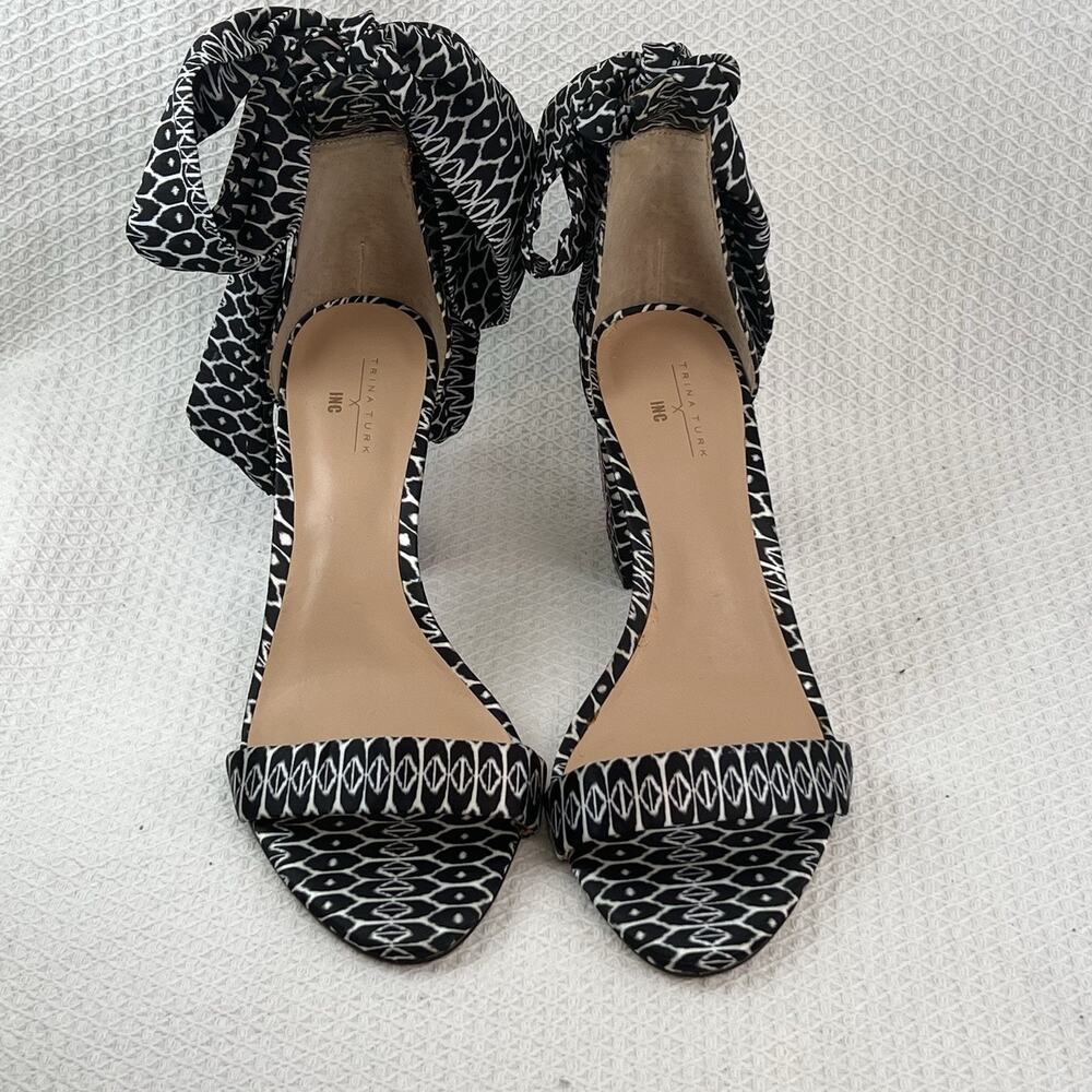 INC International Concepts Bow Tie Block Heel Sandals Women’s 7.5M Boho - Picture 3 of 11